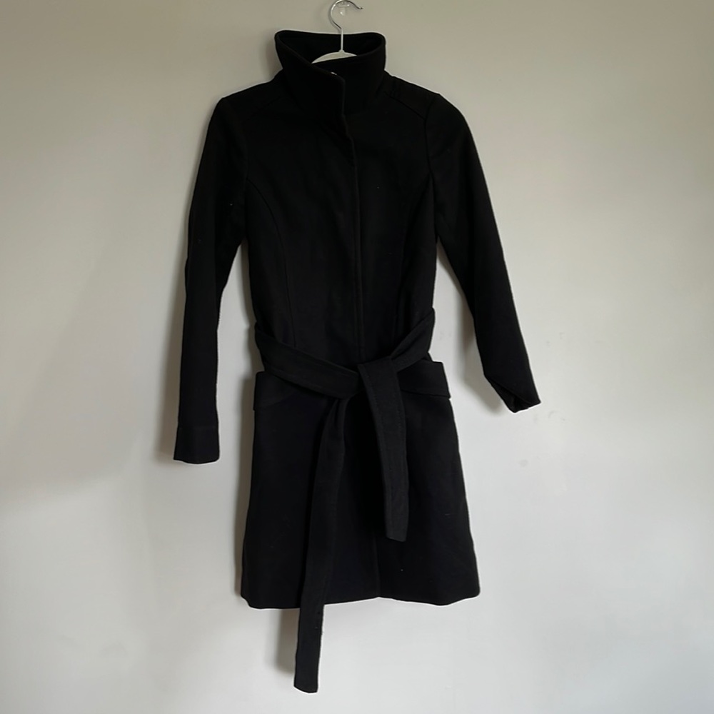 Black H&M High Collared Coat Size US 2